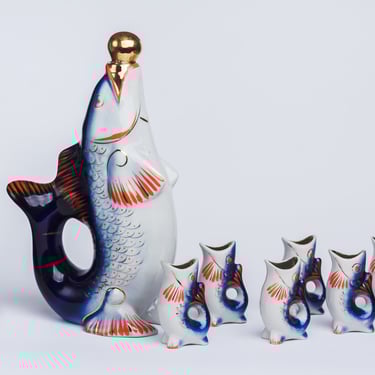 Vintage Fish Decanter Set Gurgling Fish Jug with 6 Shot Glasses Newlywed gift Fish Carafe Ukrainian Vintage Glassware Whiskey decanter set 