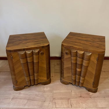 A Pair of Two Art Deco nightstands from the 40s / Art Deco Furniture / Original Authentic Condition / walnut veneer 