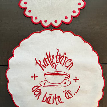 Doily red embroidery Gift quality 