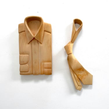 Trompe L'Oeil Carved Wood Sculpture Shirt  and Tie Alphonso Bini Italian Art Italy 