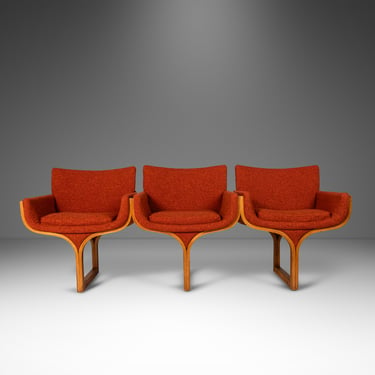 Mid-Century Architectural Tandem Three Seat Bench in Burnt Orange Tweed Attributed to Arthur Umanoff for Madison Furniture, USA, c. 1960's 