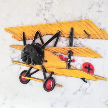 Vintage1970's Homco German Fokker WW1 Tri-Plane Aluminum Metal Wall Plaque Yellow Airplane Wall Décor 