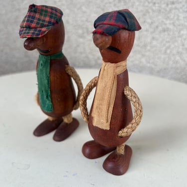 Vintage MCM Small Wood Rope Figurine Men Andy Capp Theme 5” x 1.5” Set 2. 