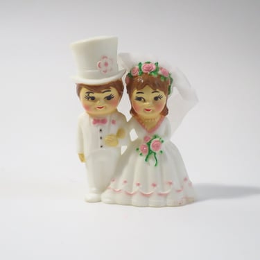 Vintage Bride and Groom Figurine with Real Veil, Mini Wilton Wedding Cake Topper 