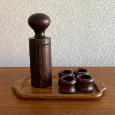 Rosewood Nessen Peppermill