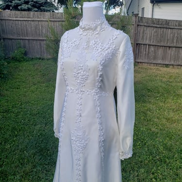 Vintage 1960's Lace Wedding Dress / 70s Peplum Wedding Gown S 