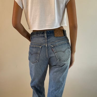 29 Levis 501 vintage faded jeans / vintage light wash faded worn in frayed high waisted button fly boyfriend Levis 501 jeans USA | 29 