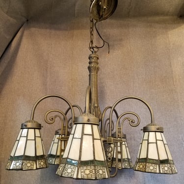 Victorian Style 5 Arm Chandelier Stained Glass Shades 20 x 34