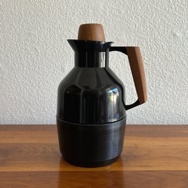 Coffee carafe