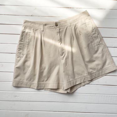 high waisted shorts 90s vintage beige cream khaki shorts 