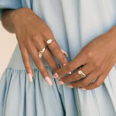 Cled Donut Dangling Ring - Gold/Silver