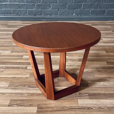 Mid-Century Modern Round Walnut Side Table w/ Sculpted Base, c.1960’s 