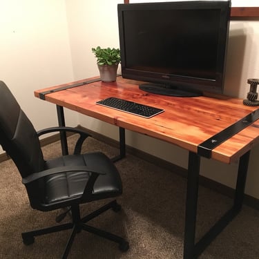 IRON banded desk. Reclaimed wood desk. Wood and steel desk. Iron banded desk. Office desk. Work desk. Old wooden 