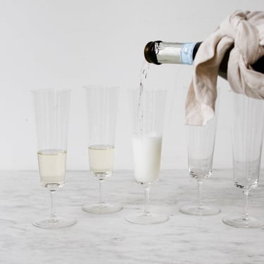 Simple Champagne Flute Set of 7