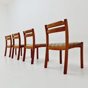 Mid Century Danish solid teak dining chairs by Dyrlund, 1960s 