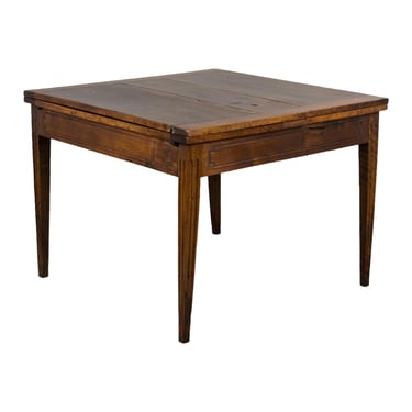 19th Century French Neoclassical Louis XVI Walnut Extending Dining Table 