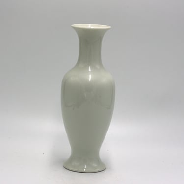vintage toscany collection white porcelain vase 