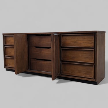 Vintage Dresser by Bassett Furniture, Mid Century, Oak, Bedroom, Living Room, Credenza, MCM, Retro 