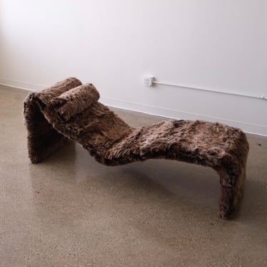 Olivier Mourgue “Djinn” Chaise Lounge in Toscana Fur 