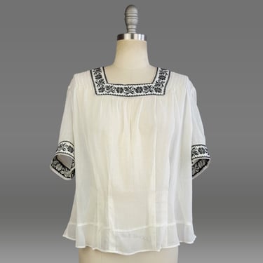 1940s Blouse / 1940s Peasant Blouse / Black & White Bavarian Trim / 40s White Short-Sleeved Blouse / Size Large Extra Large 