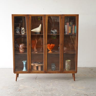 Mid-Century Moden display Cabinet or Bookshelf 