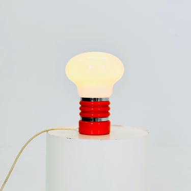 Mid century pop art Arianna Bulb table Lamp attributed to Piero Brombin for Artemide, 1960s Italy 