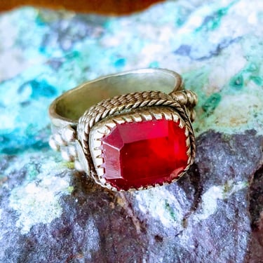 Vintage Ruby Red Glass Ring INDIA~Boho Statement Ring Ladies Size 8.5~Red Cut Glass Silver Plated Brass~Chunky Ring~JewelsandMetals 