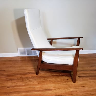Mid Century Highback Danish Modern Lounge Chair 