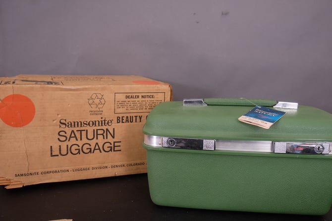 Vintage Samsonite Saturn Train Makeup Case Luggage Unused w