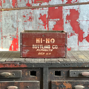 Vintage Hi-Ho Bottling Plymouth, WI Soda Pop Crate 