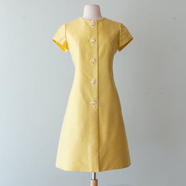 Fabulous 1960's Dynasty Silk Shantung Occasion Dress in Lemonade / Medium