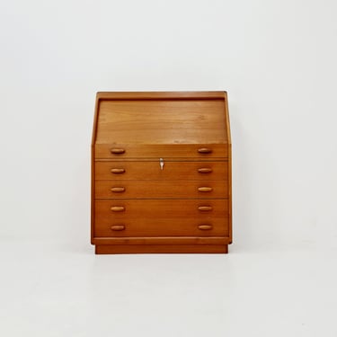 Midcentury Danish vintage Secretary / Make up by Dyrlund, 1960s 