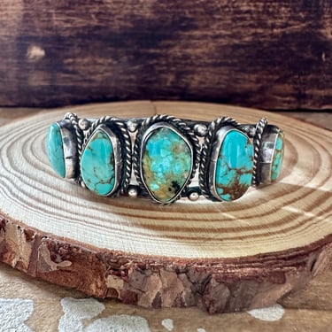 VINTAGE PETAL TURQUOISE Cuff 16g | Turquoise and Silver Bracelet | Vintage Jewelry | Native American, Navajo, Southwestern 