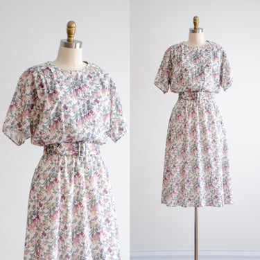 cute cottagecore dress 80s vintage white pink iris floral fit and flare midi dress 