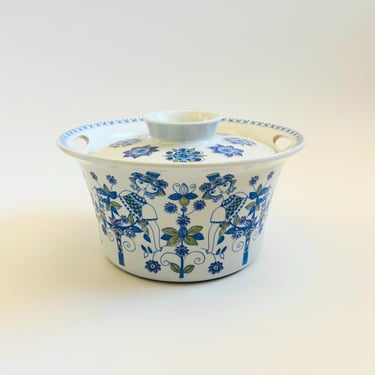 Large Lotte by Figgjo Norway Lidded Serving Bowl 