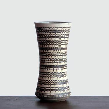 22cm / Vase by Akira Kikuchi | Japanese Pottery | Nerikomi 