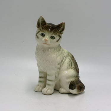 vintage ceramic cat made in Japan 