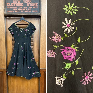 Vintage 1950’s Black Cotton Atomic Floral Print Rockabilly Dress, 1950’s Atomic Print, 1950s Dress, Rockabilly, Hostess Dress, Volup, 