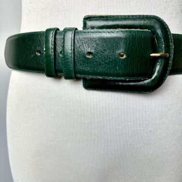 90’s dark kelly green leather belt~ skinny trouser belts dress belts thin boho style 1990s vintage women’s trend belt/ size M 