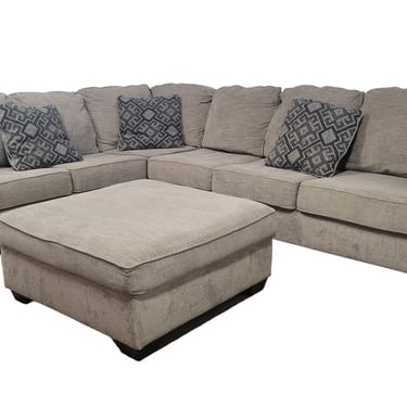 Gray L-Shaped Sectional w/ Ottoman &#038; Storage