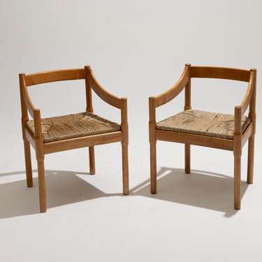 PAIRE DE CHAISES EN PAILLE ET BOIS, VICO MAGISTRETTI, CASSINA, 1960s