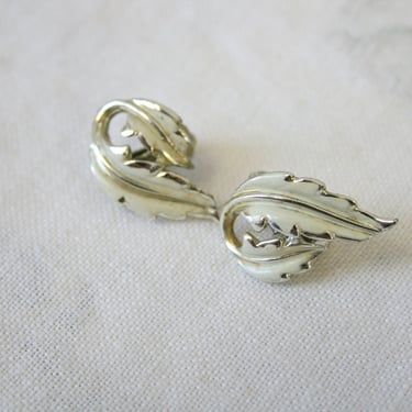 1960s Coro White Leaf Clip Earrings 