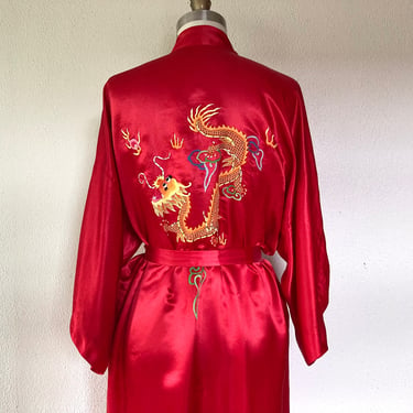 Vintage Red silk robe with embroidered dragon 