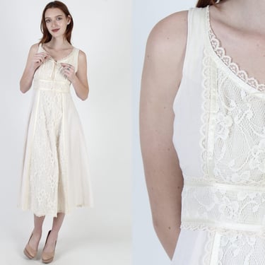 Vintage 70s Country Fairy Dress / Ivory Floral Lace Prairie Garden Style Outfit / Simple Wedding Dress / Lace Up Corset Bodice Midi Maxi 