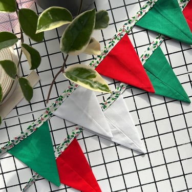 Classic Holiday Themed Bunting Flags #2 (Christmas, Festive) 