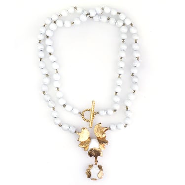 AURIENTIS 1980's White Bead &amp; Doré Bronze Necklace  -OLDBS