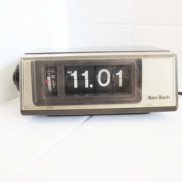 Vintage Flip Clock -  Ken Tech Japan Bedside Big Number Flip Clock - Minimalist Eclectic Industrial Home Office Clock 