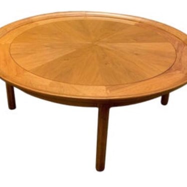 Vintage 1960s 40” Round Mid Century Modern Coffee Table by Sophisticate by Tomlinson 