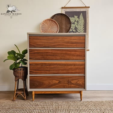 Broyhill Mid-Century Highboy***please read ENTIRE listing prior to purchasing SHIPPING is NOT free 
