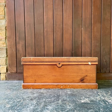 1920s Wooden Steamer Trunk or Bedside Foot Locker Vintage Antique Box 